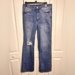 Judy Blue Jeans High Waisted Distressed 90’s Straight Fit Size‎ 13/31 Stretch